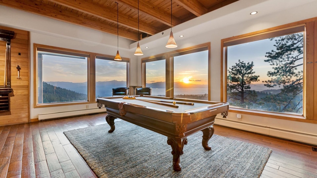 Photo of Bedroom in Tahoe Village