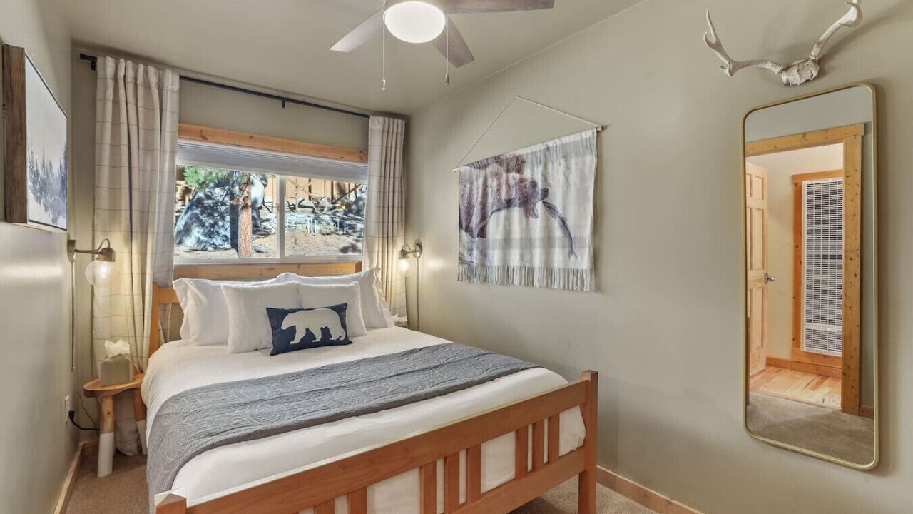 Photo of Bedroom in Tahoe Village