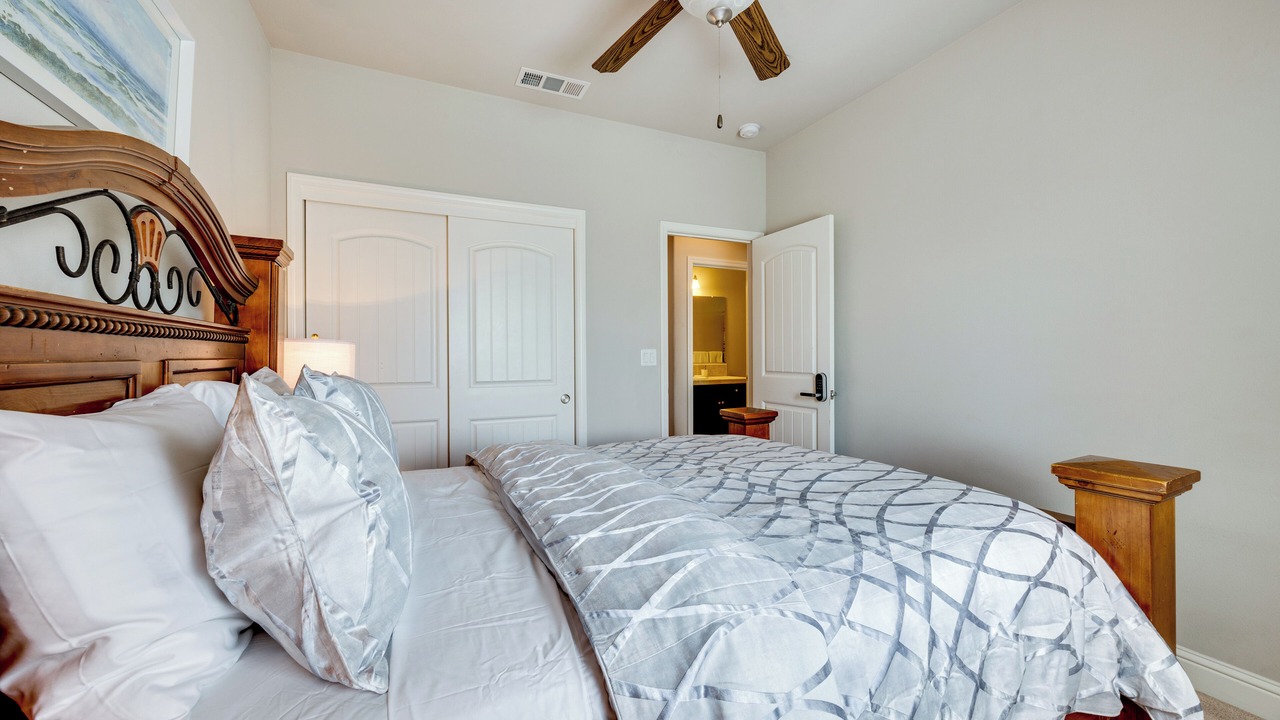 Photo of Bedroom in Visalia