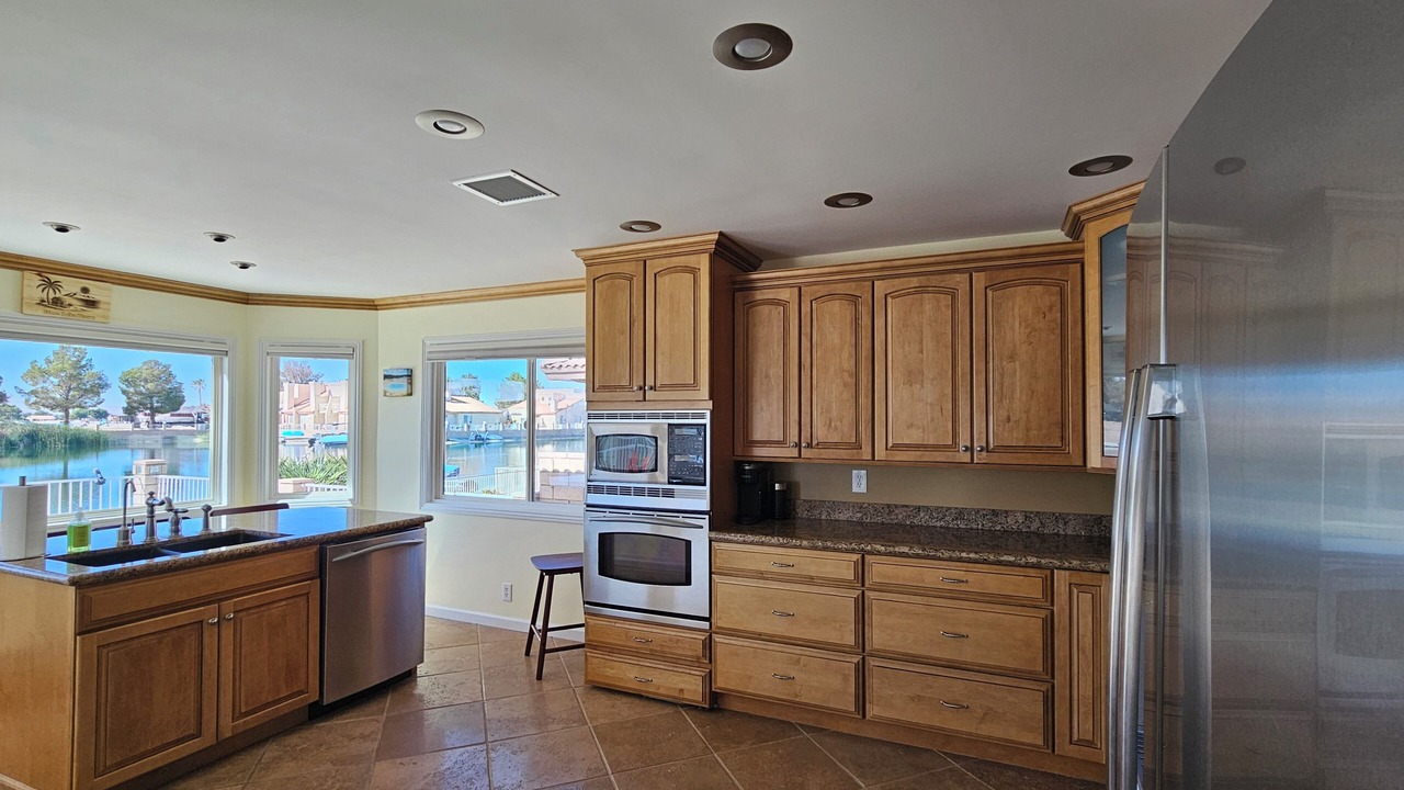 Photo of Kitchen in Silver Lakes Country Club
