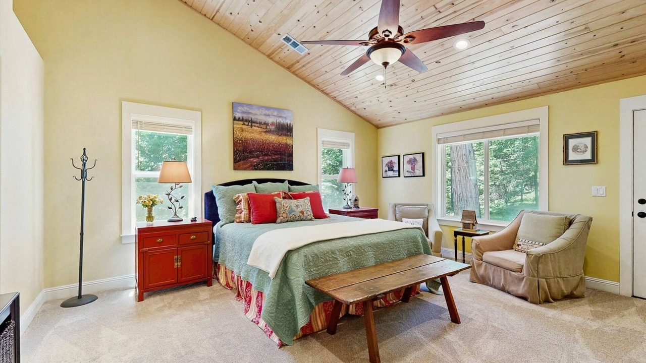 Photo of Bedroom in Arnold