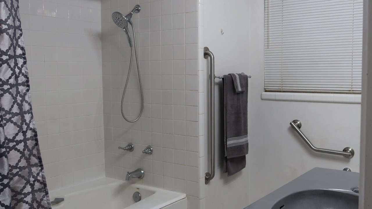 Photo of Bathroom in Merced