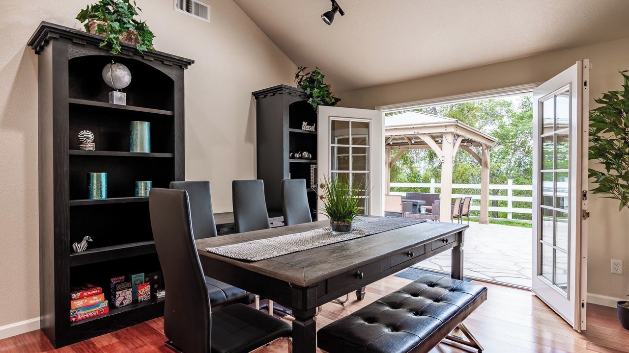 Photo of Outdoor in Oakhurst