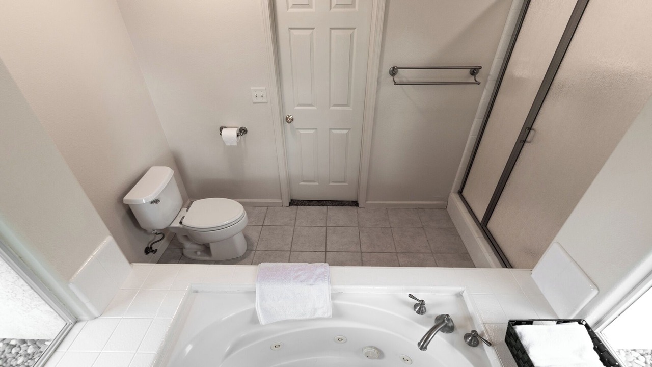 Photo of Bathroom in Oakhurst