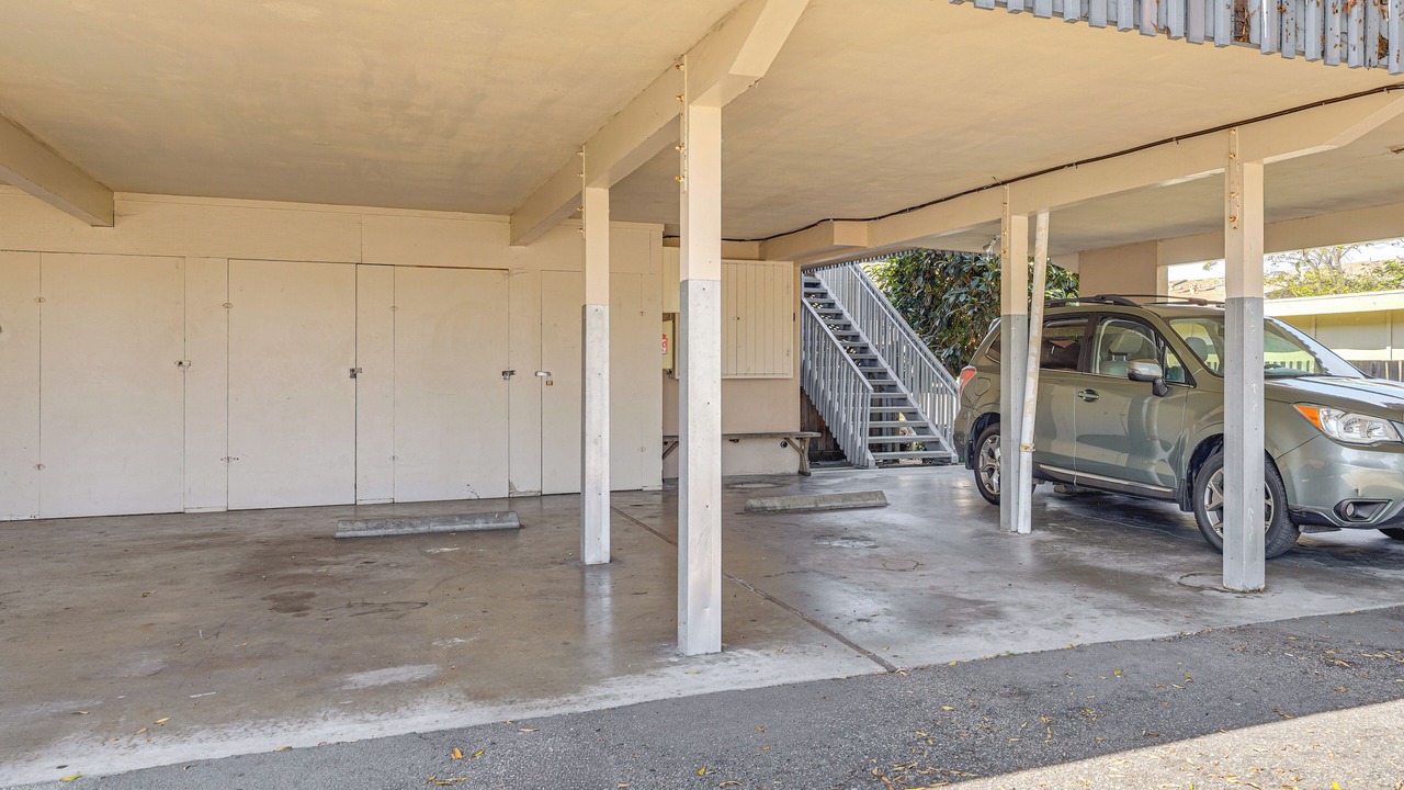 Photo of Outdoor in North Fremont Street