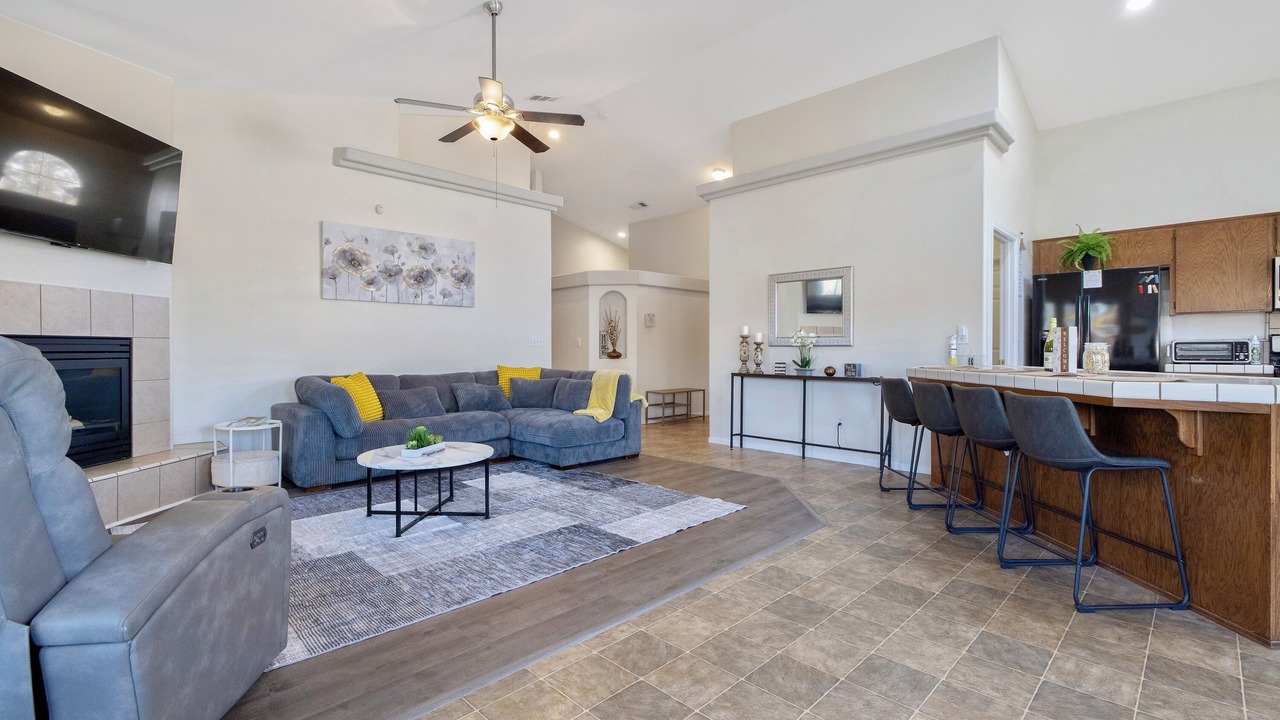 Photo of Livingroom in Visalia