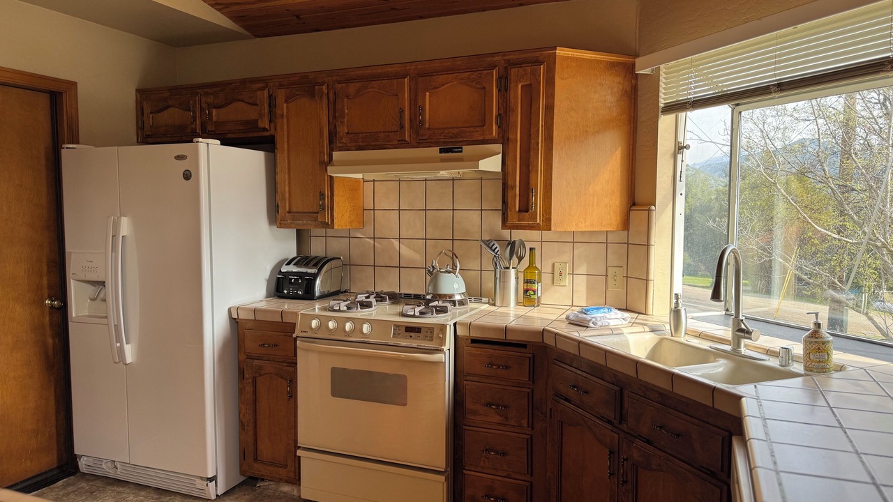 Photo of Kitchen in Three Rivers