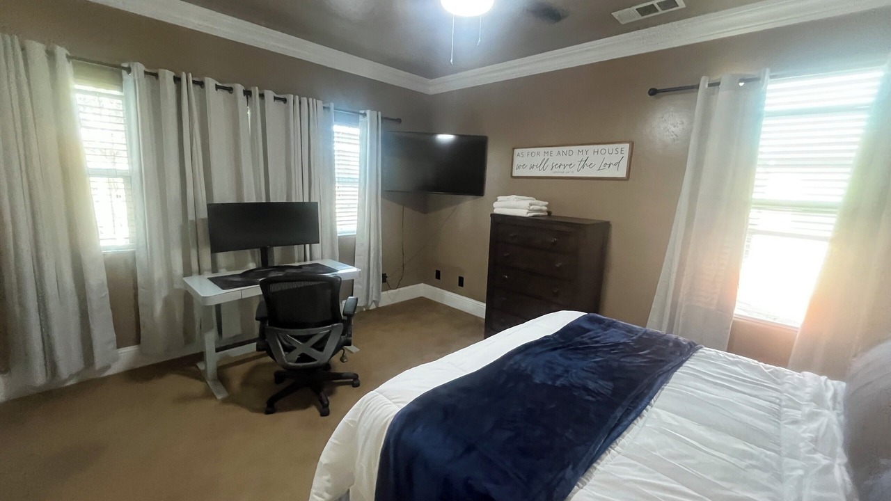 Photo of Bedroom in Tulare