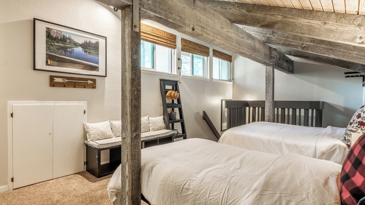 Photo of Bedroom in Mammoth Lakes