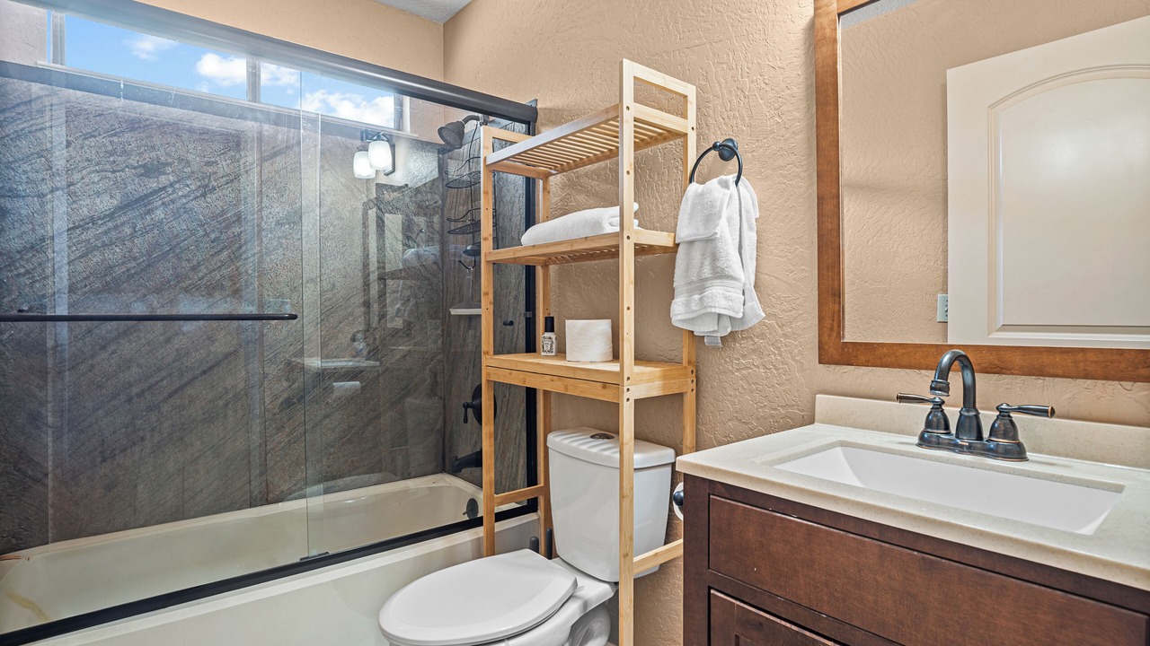 Photo of Bathroom in Groveland
