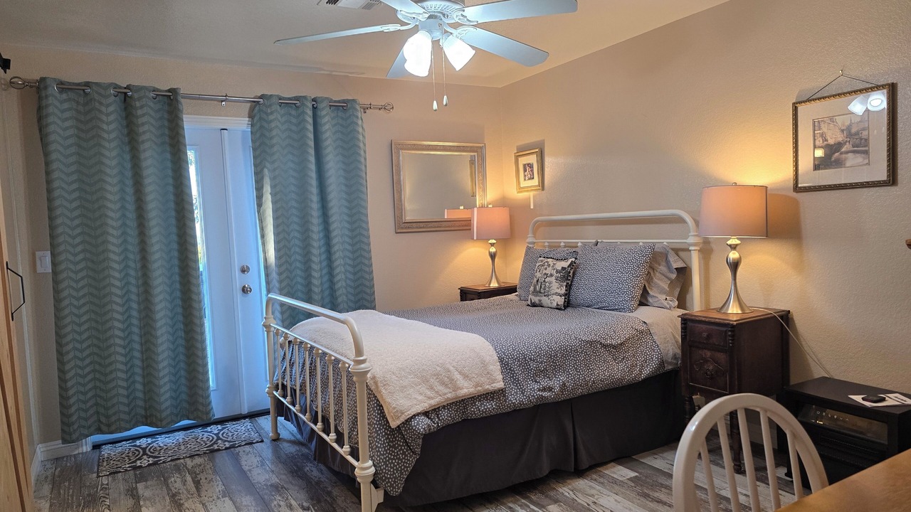 Photo of Bedroom in Templeton