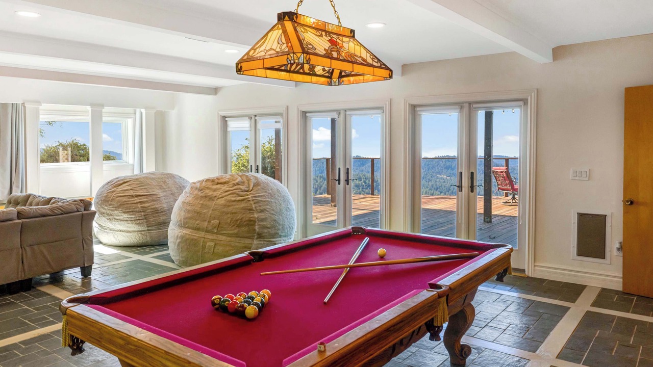 Photo of Bedroom in Los Gatos