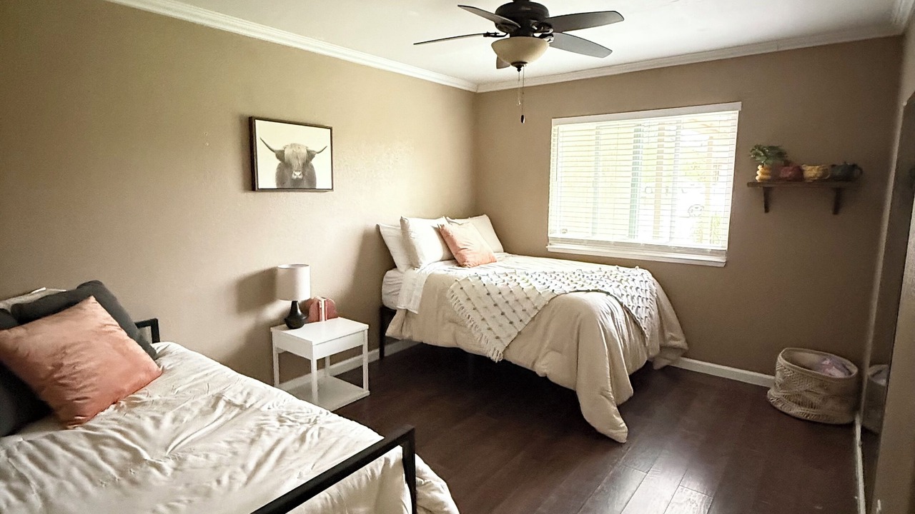 Photo of Bedroom in Shasta View