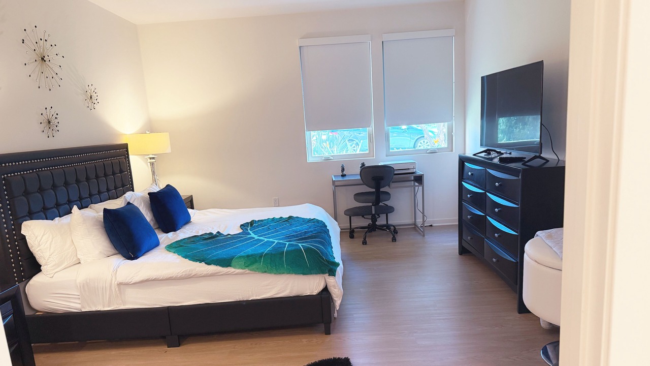 Photo of Bedroom in Airport Area