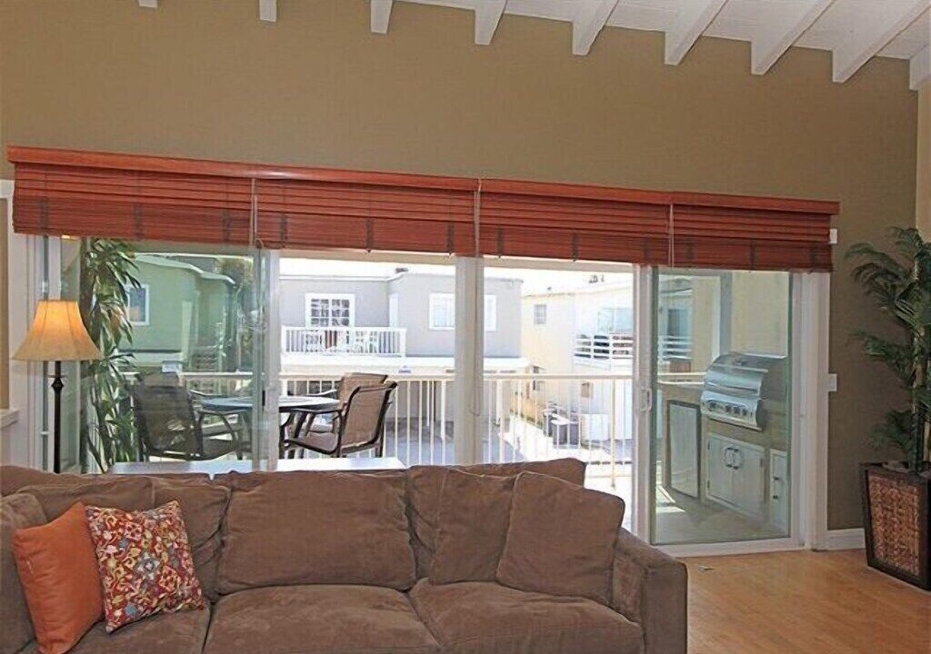 Photo of Livingroom in Santa Ana Heights