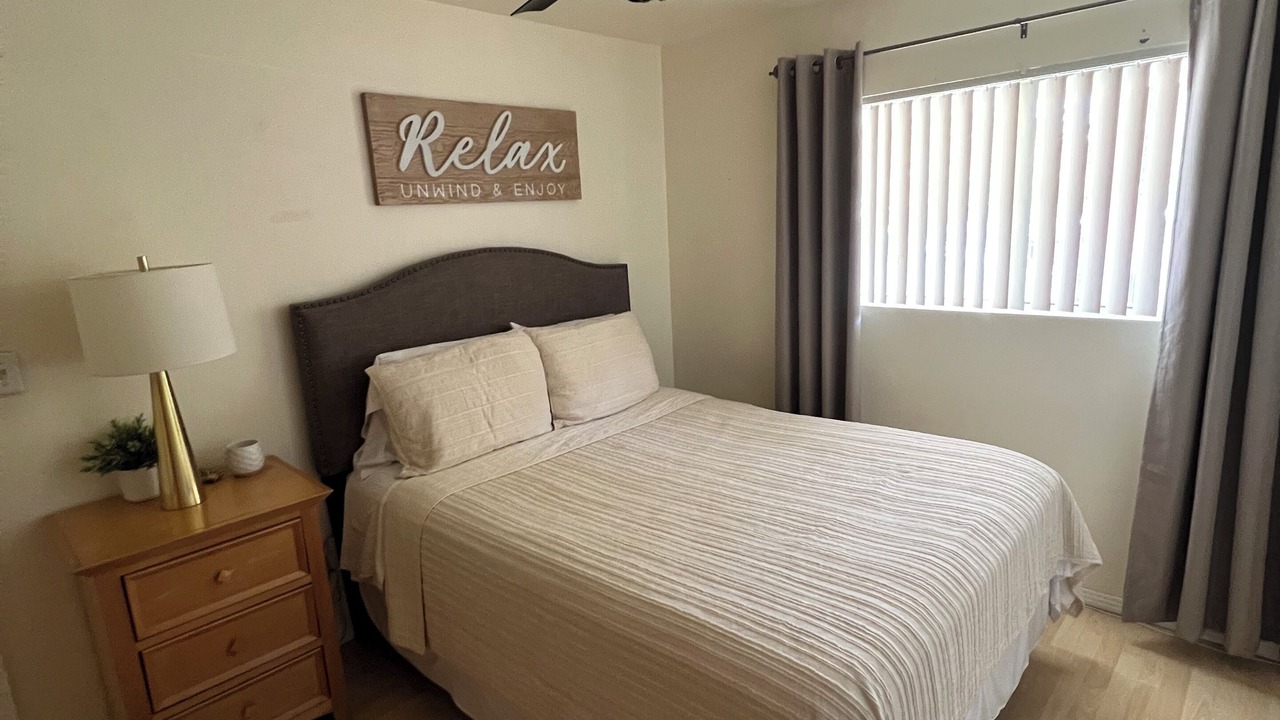 Photo of Bedroom in Lincoln Acres