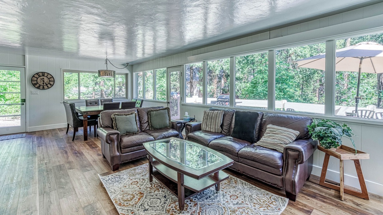 Photo of Livingroom in Sierra Cedars