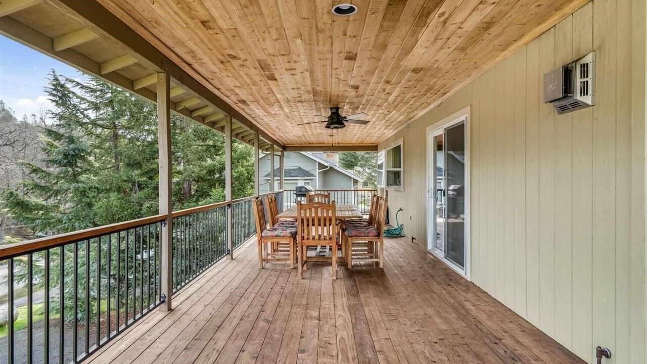 Photo of Outdoor in Groveland