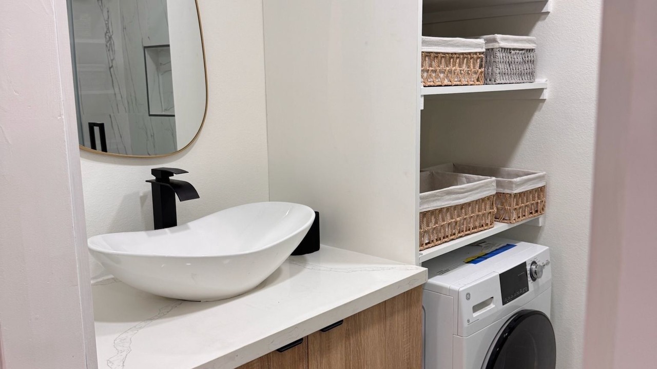 Photo of Bathroom in West Torrance