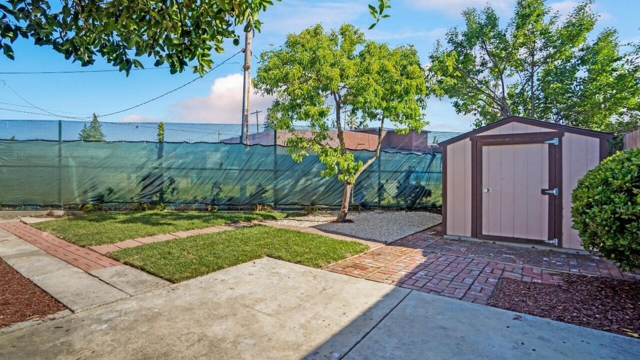 Photo of Outdoor in South Fair Oaks