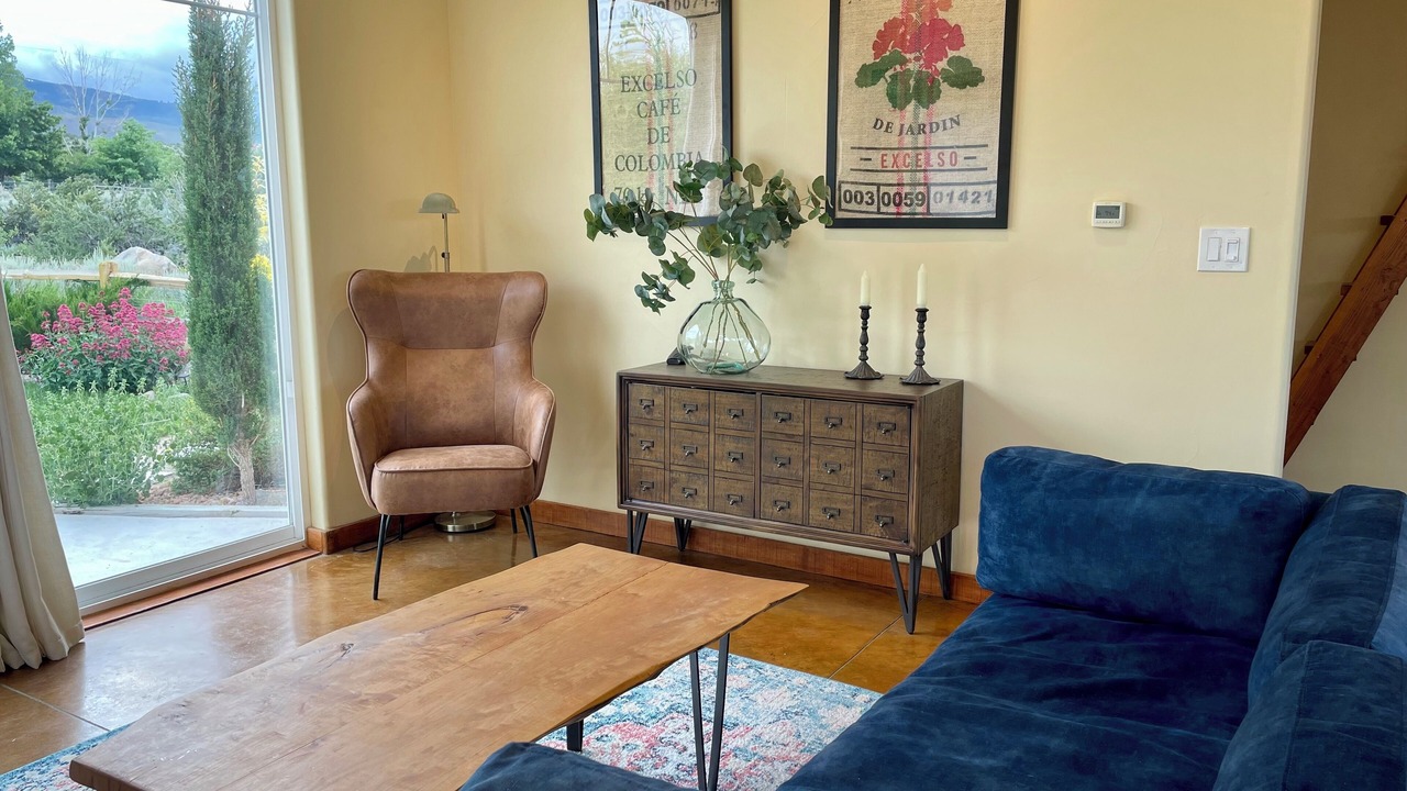 Photo of Livingroom in Reno