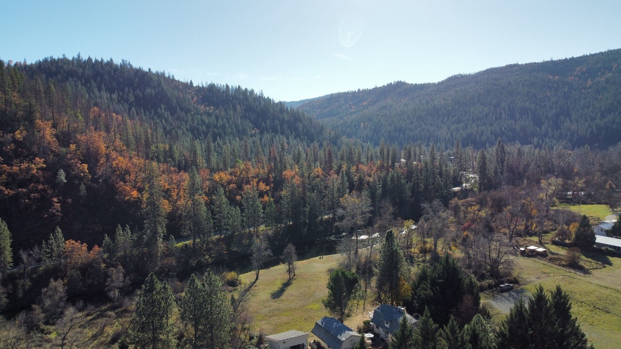 Photo of Outdoor in Douglas City