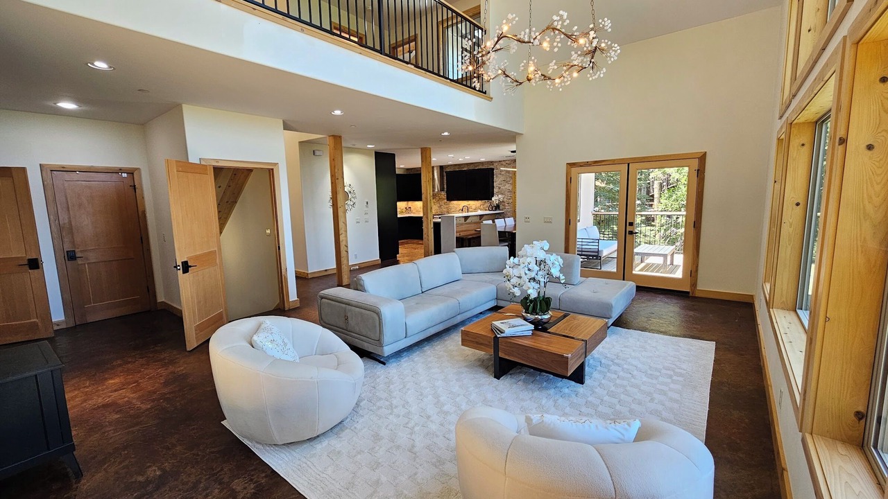 Photo of Livingroom in Mi-Wuk Village