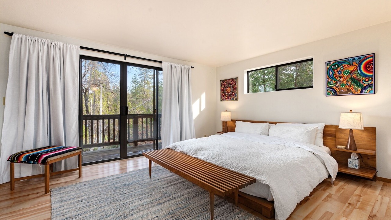 Photo of Bedroom in Nevada City