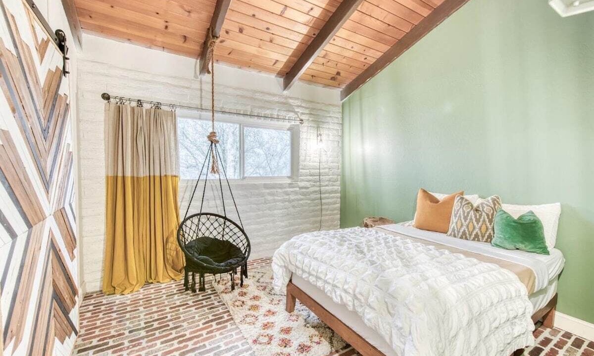 Photo of Bedroom in Coarsegold