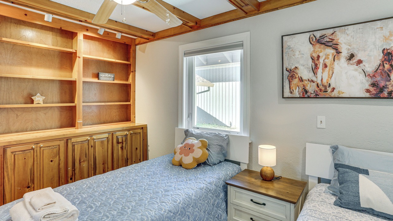 Photo of Bedroom in Columbia