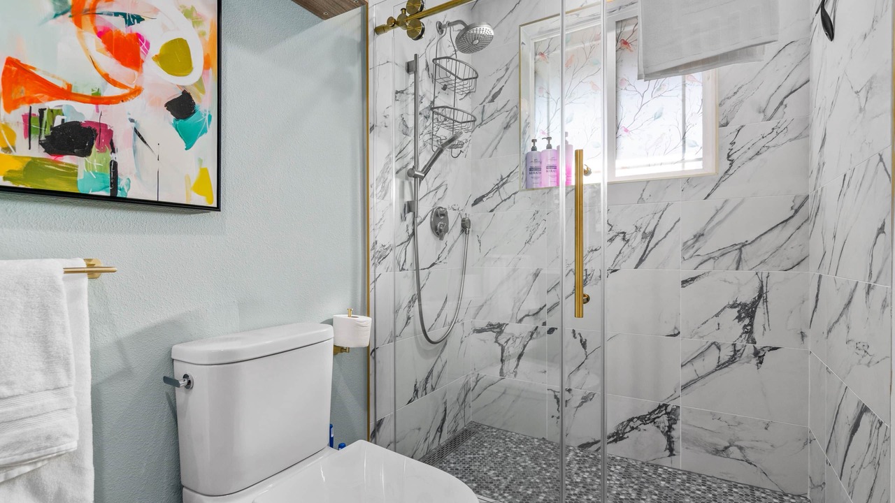 Photo of Bathroom in Mono Vista