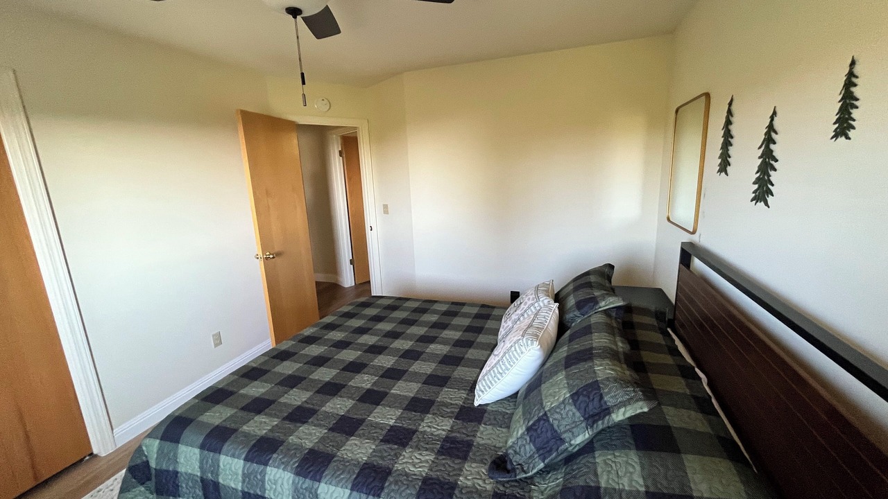Photo of Bedroom in North Fork