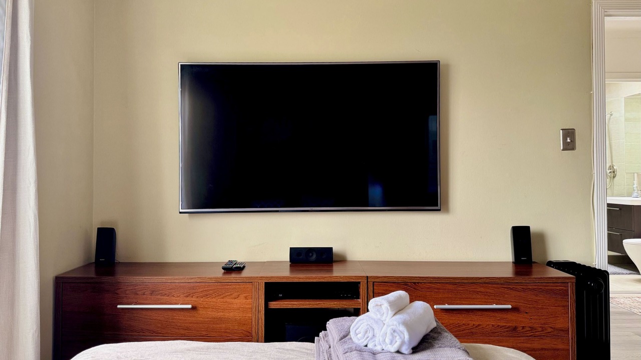 Photo of Bedroom in Outer Sunset