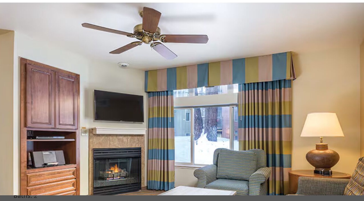Photo of Livingroom in Round Hill Village