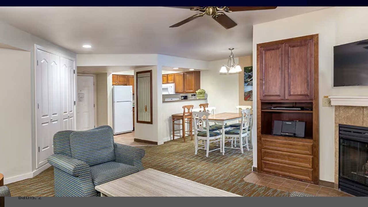 Photo of Livingroom in Round Hill Village
