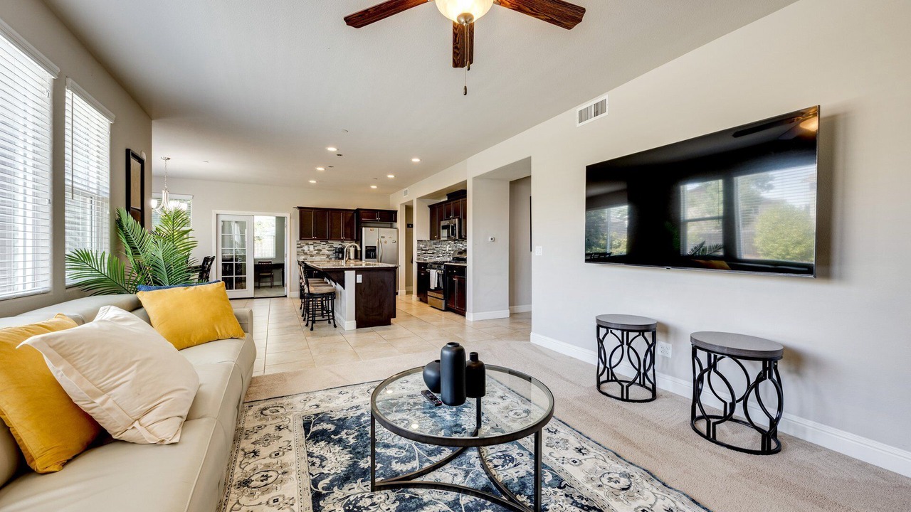 Photo of Livingroom in Visalia