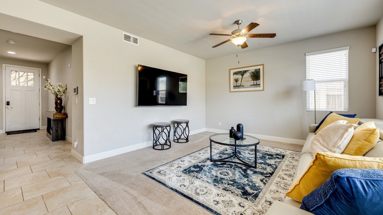 Photo of Livingroom in Visalia