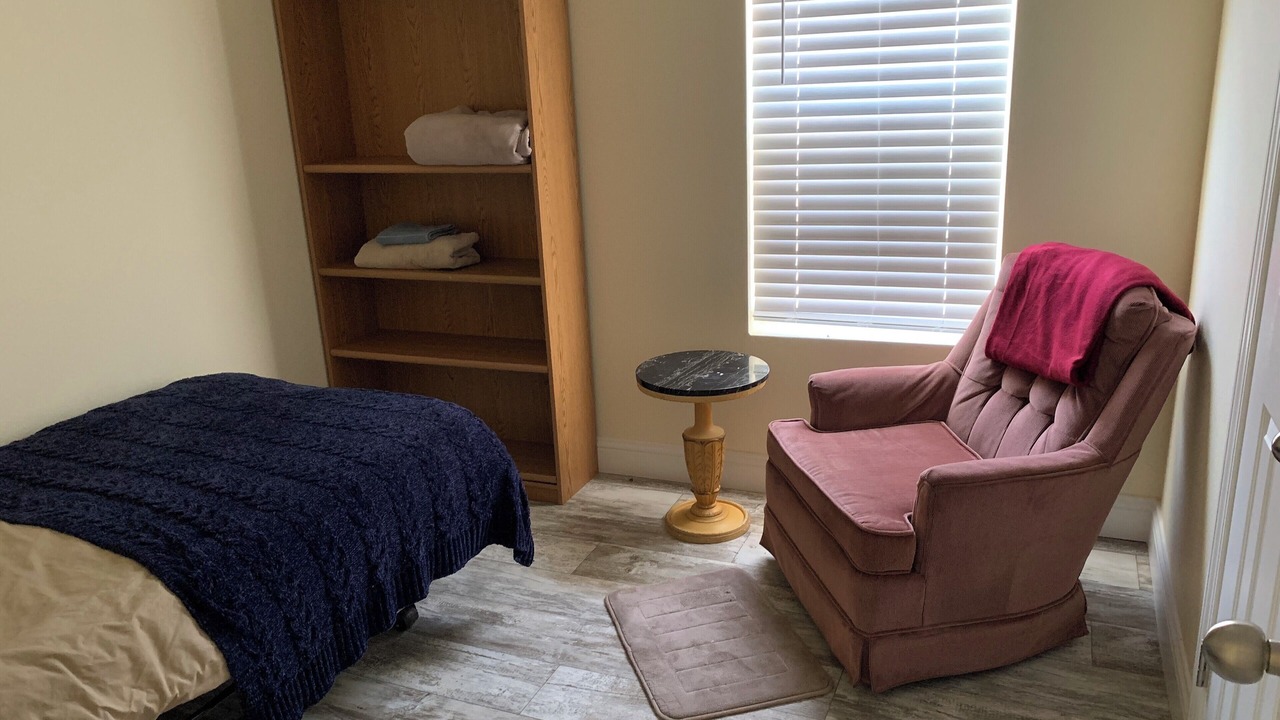 Photo of Bedroom in Linden