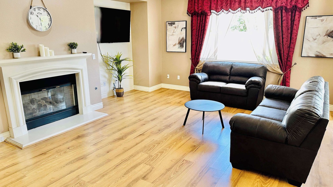 Photo of Livingroom in Reno