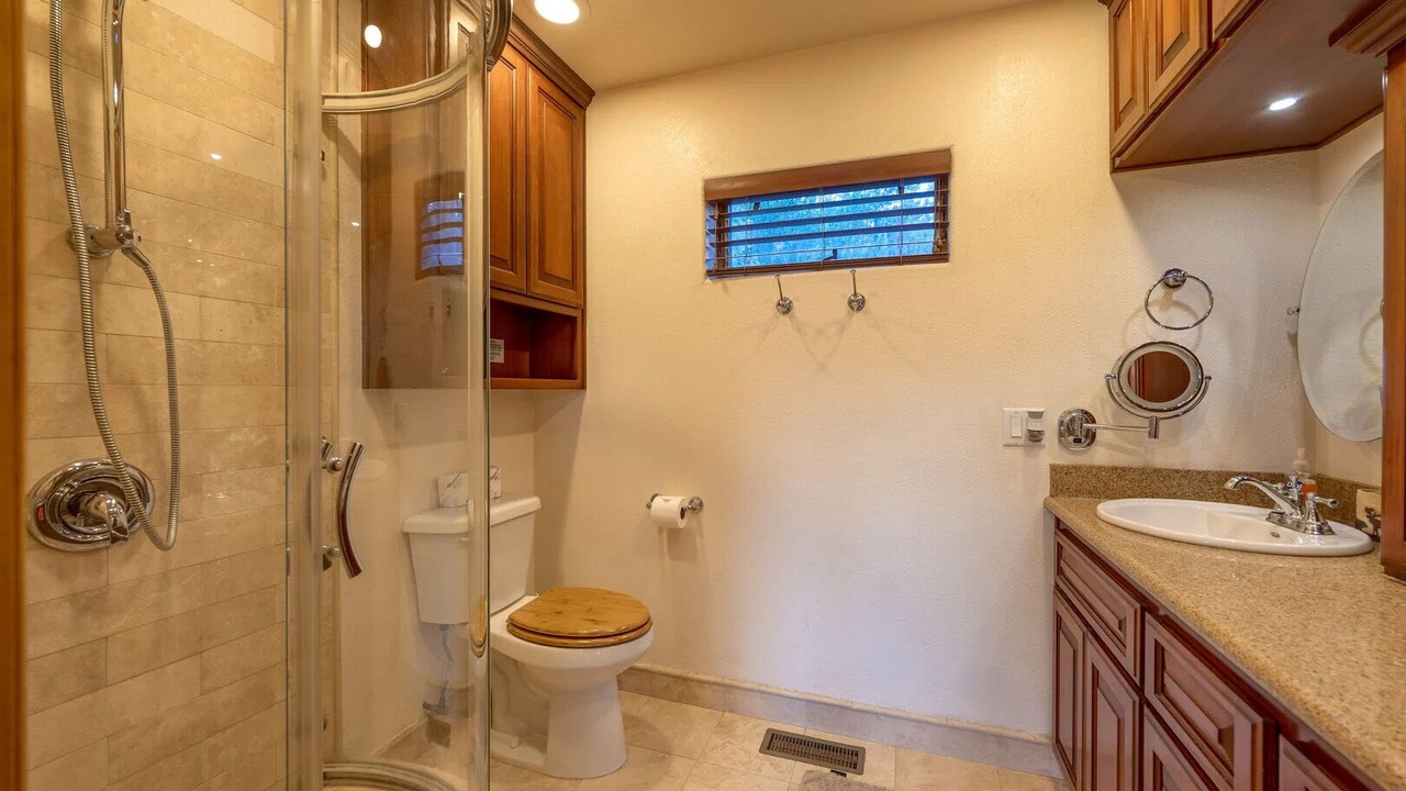 Photo of Bathroom in Whispering Forest