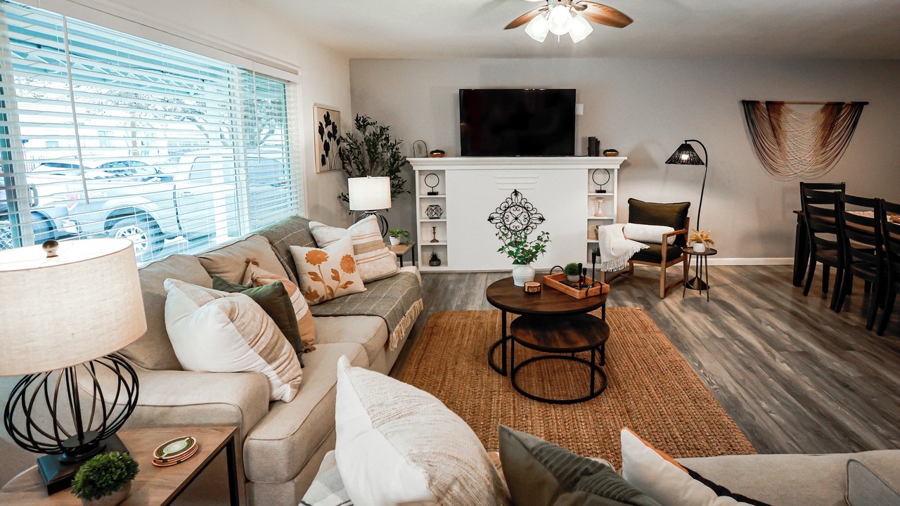Photo of Livingroom in Sacramento