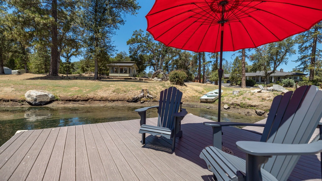Photo of Patio Balcony in Oakhurst