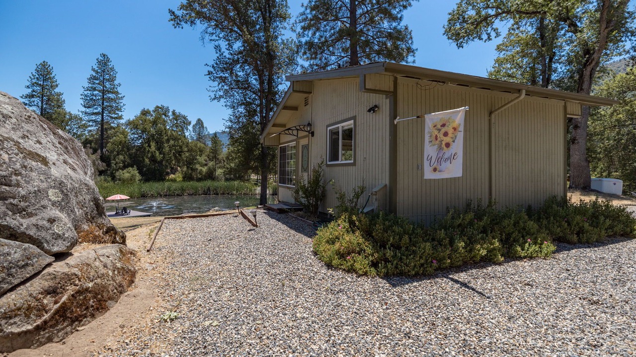 Photo of Outdoor in Oakhurst