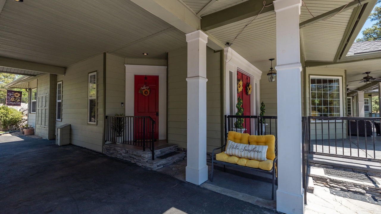 Photo of Outdoor in Oakhurst