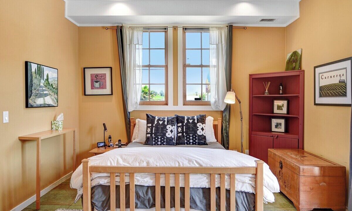 Photo of Bedroom in Sonoma