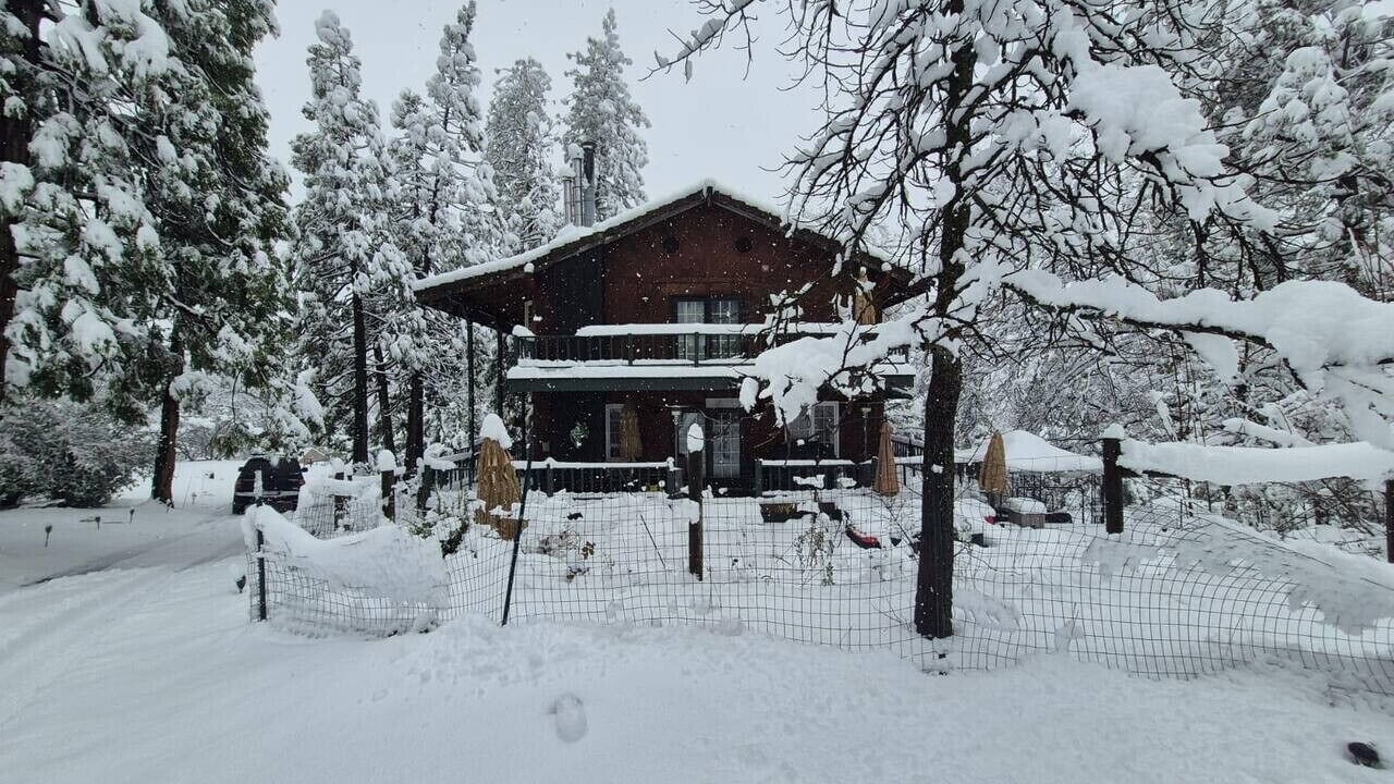 Photo of Outdoor in Oakhurst
