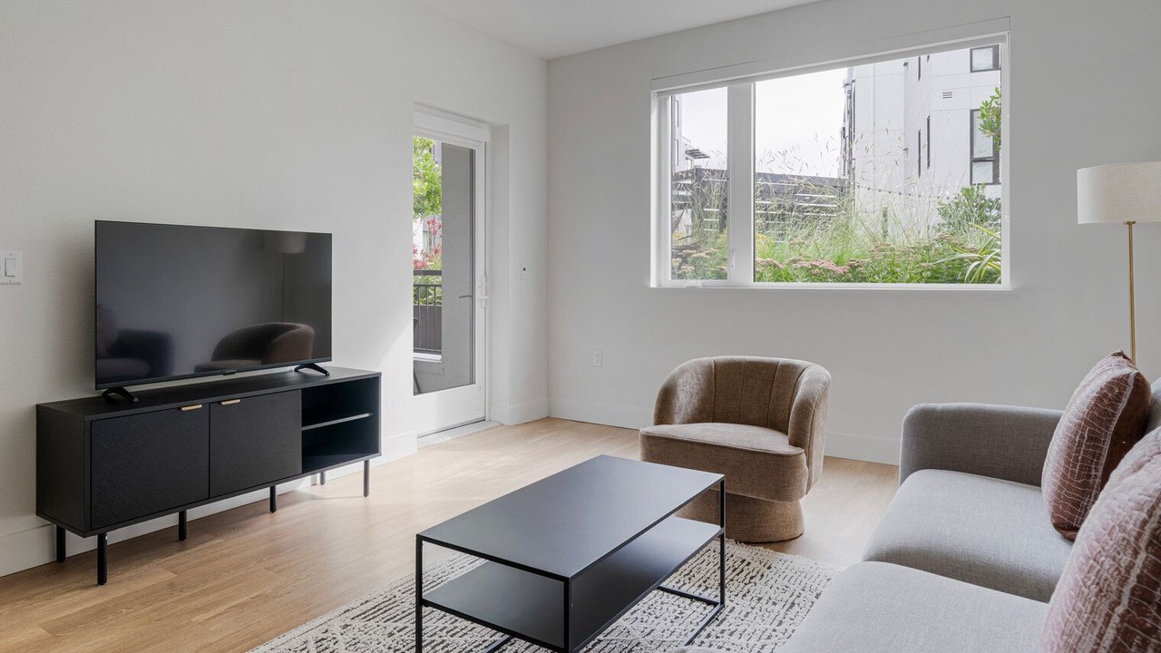 Photo of Livingroom in Burlingame