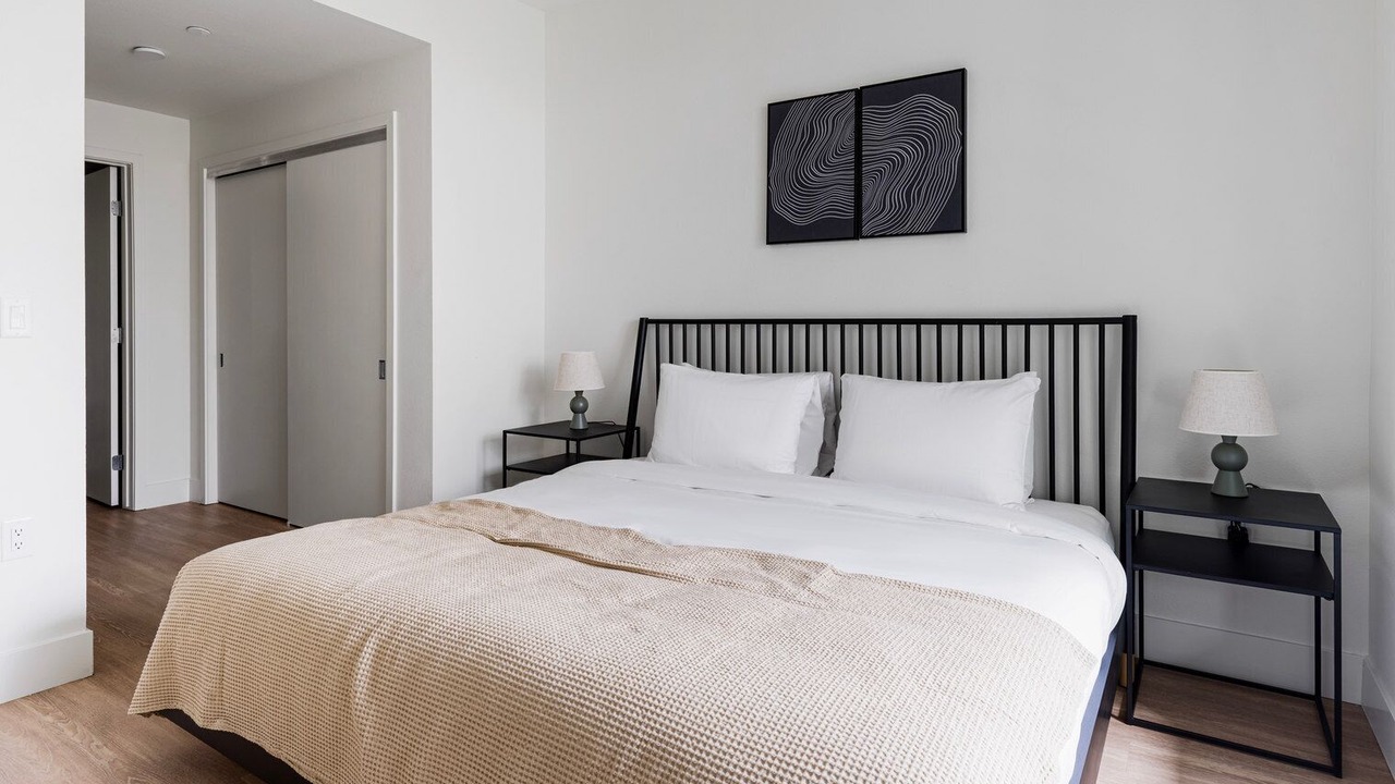 Photo of Bedroom in Burlingame
