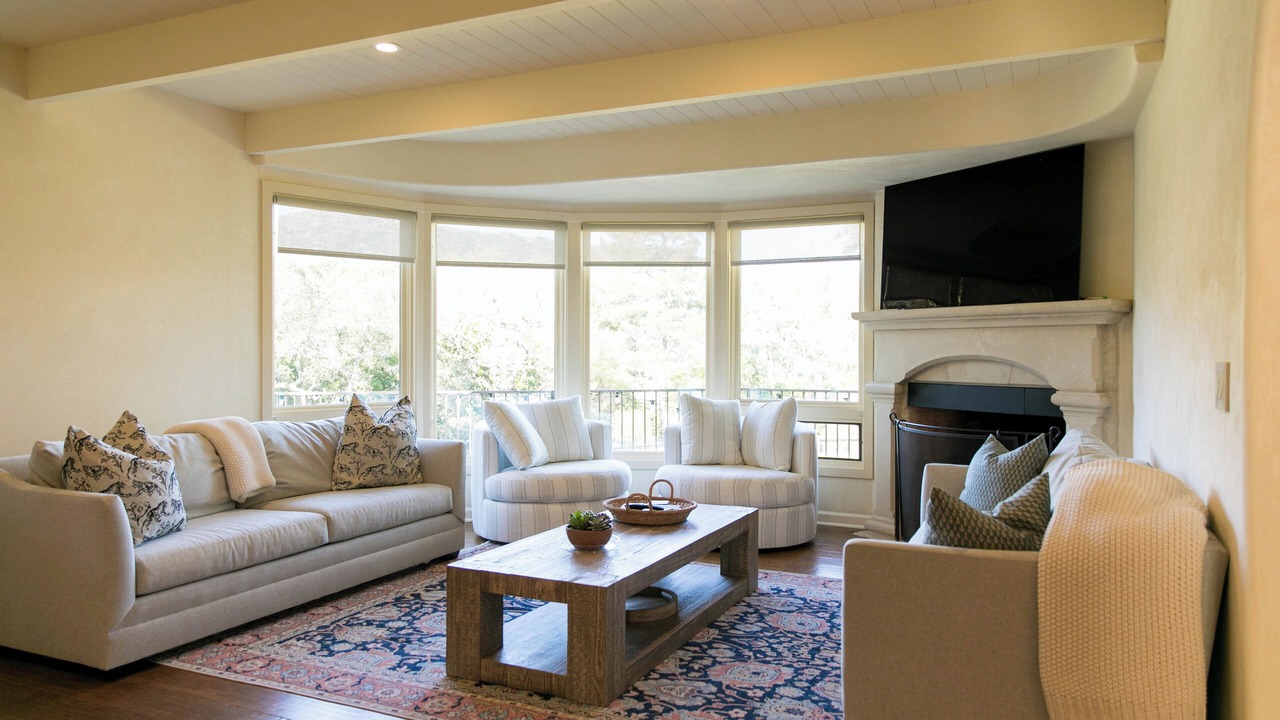 Photo of Livingroom in Carmel Valley