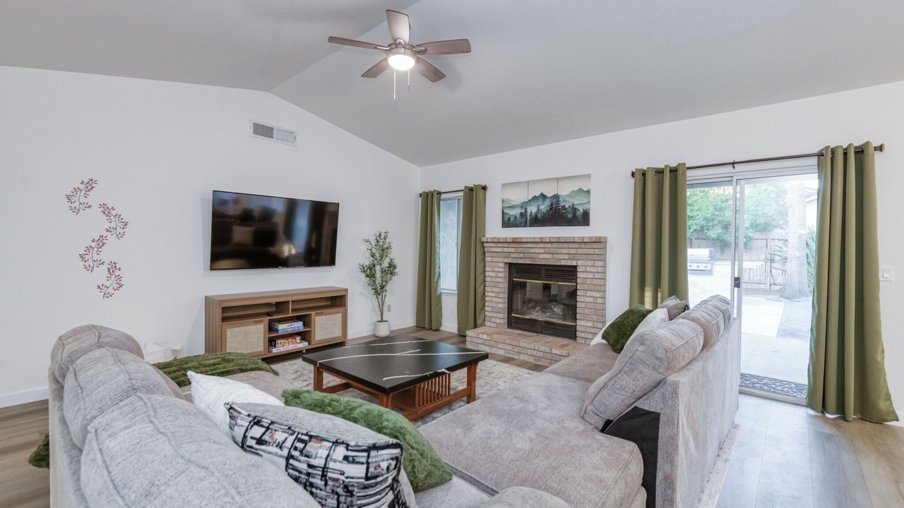 Photo of Livingroom in Clovis
